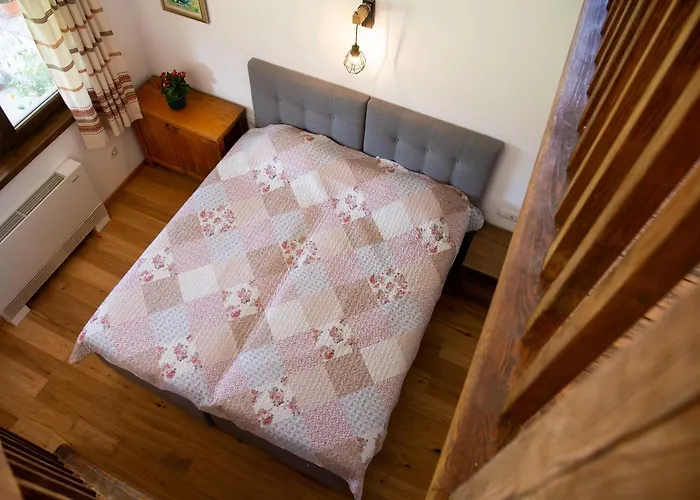 Walnut 1 Deredzhik-Koy